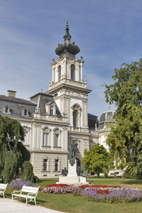 匈牙利凯斯兹的Festitics宫。