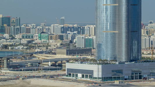 在阿布扎比的 al Reem 和 al Maryah 岛上的建筑物 timelapse 从上面。空中 citiscape 从 A