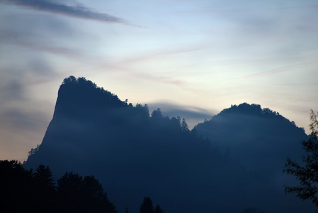 在斯洛伐克和波兰山 Pieniny