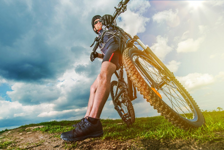 自行车超速图片