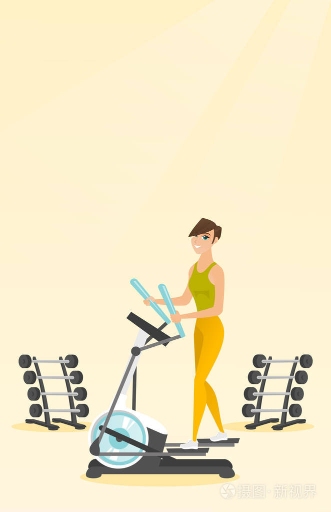 在椭圆机上锻炼的女人