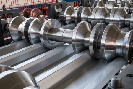 辊压成型机图片