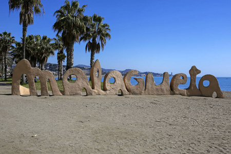 代马拉格塔最受欢迎的海滩在 Costa del Sol，西班牙马拉加