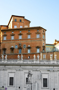 梵蒂冈的雕塑与建筑图片
