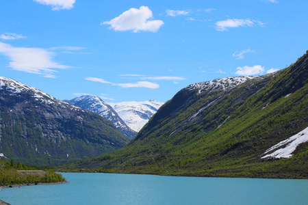 在挪威的 Nigardsbreen 冰川