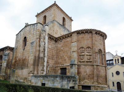 西班牙圣胡安德拉巴尼拉索里亚教堂