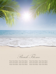 漂亮的热带海滩的视图。横幅，额外的空间，为您的文字