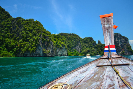泰国甲米海木船头