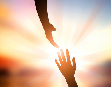 国际和平日概念: 上帝的援助之手照片