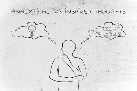 分析 vs 启发思考的概念照片