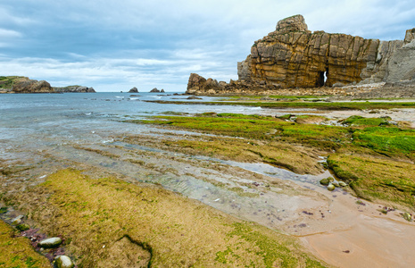 阿尔海滩海岸线景观