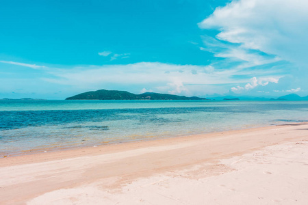 美丽的户外景观与热带海洋和海滩度假旅行和度假