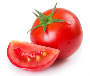 孤立在白色背景上的新鲜番茄