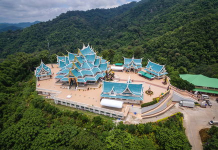 在泰国 pa phukon 乌隆他尼寺