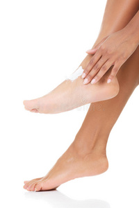 女性手用保湿霜治疗足部