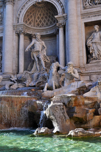 特雷维喷泉，罗马