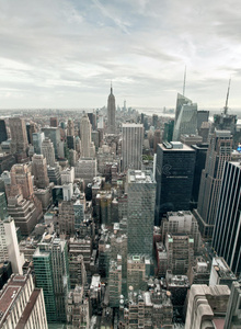 纽约洛克菲勒中心帝国大厦和曼哈顿景观