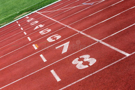 跑步终点图片-跑步终点素材-跑步终点插画-摄图新视界