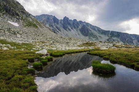 湖光山色