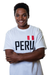 秘鲁的笑的体育迷。