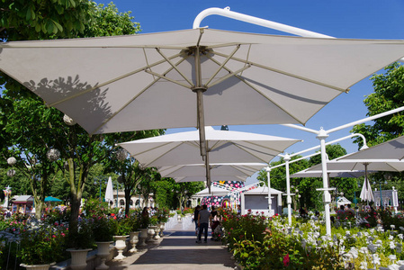 户外遮阳棚图片