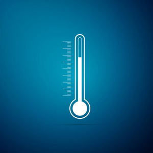 在蓝色背景上隔离的温度计图标。平面设计。矢量插图
