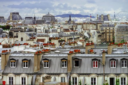 巴黎屋顶全景概述在夏季的一天