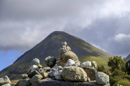 石头大老山和 Glamaig