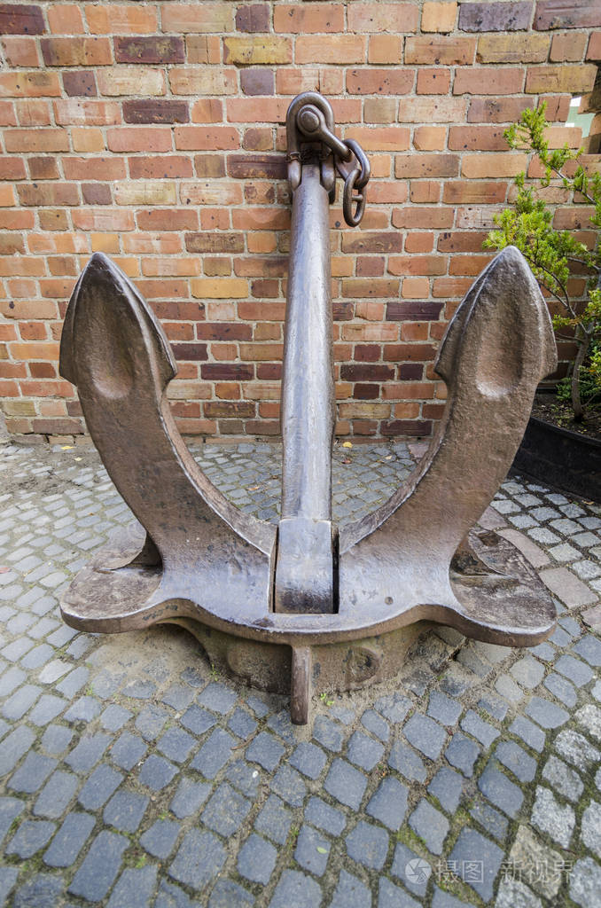 老船锚,德国施特拉尔松