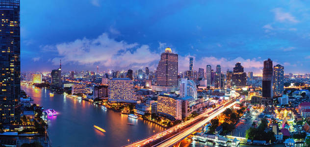 曼谷市夜间鸟瞰景观