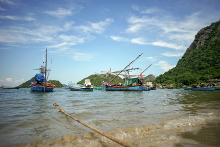 渔船撒谎，在 Prachuapkhirikhan，泰国出去准备就绪