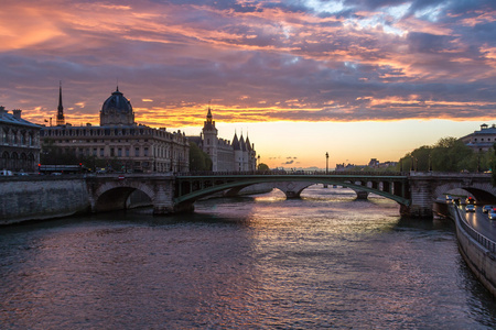 Ile de la Cite，巴黎的视图