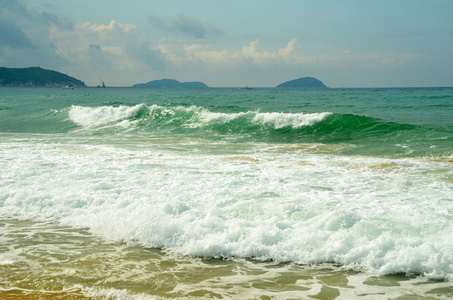 南中国海上海滩，海南三亚市亚龙湾，2011 年 5 月