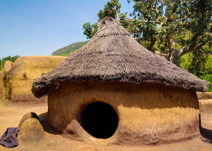 Tamberma 的传统 Tammari 人民村庄 Koutammakou, Batammariba 的土地在卡拉地区, 多哥