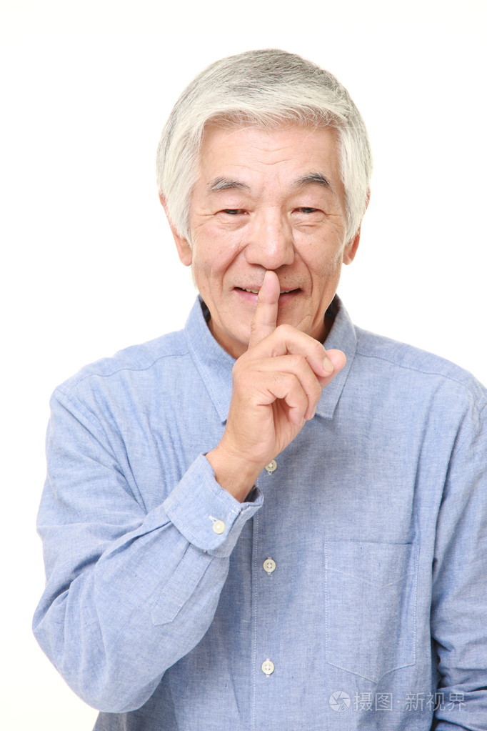 高级日本人蒙山沉默手势照片-正版商用图片0rtogc-摄图新视界