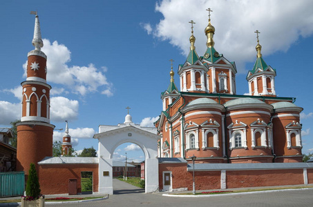 假设 Brusensky 修道院在 Kolomna, 莫斯科地区, 俄国。圣洁十字架的提高的大教堂