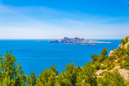 一组叫 Archipel de Riou 的岛屿, 靠近 Calanques 国家公园, 法郎