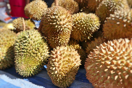 榴莲水果在街头美食