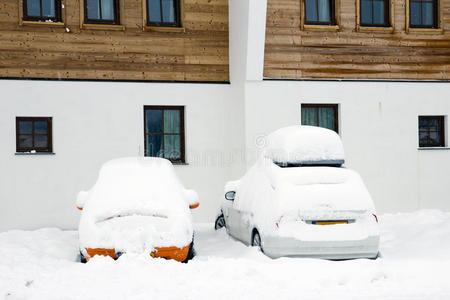 雪地车图片