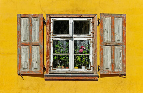 旧窗户。