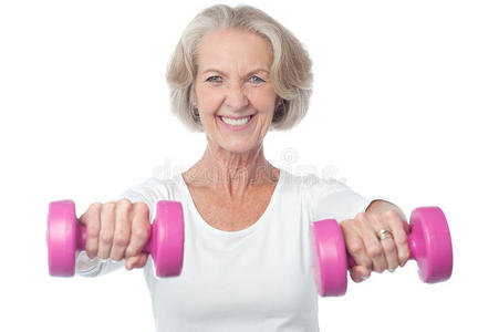 快乐的老年妇女运动
