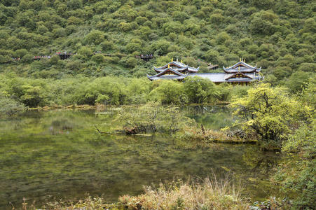 藏传佛教寺院图片