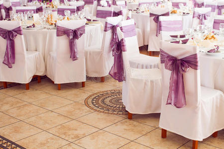 宴会桌椅图片-宴会桌椅素材-宴会桌椅插画-摄图新视界