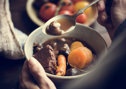 自制牛肉炖食品摄影食谱创意