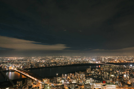 大阪城市景观背景在暮光之夜