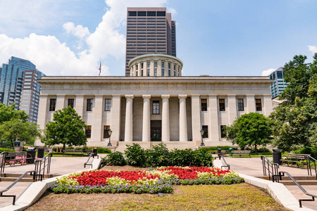 俄亥俄州哥伦布市中心俄亥俄州首都大厦门面照片