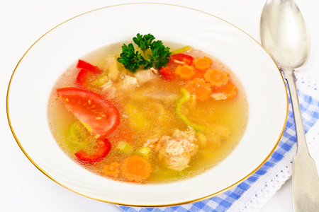 鳟鱼和蔬菜鱼汤