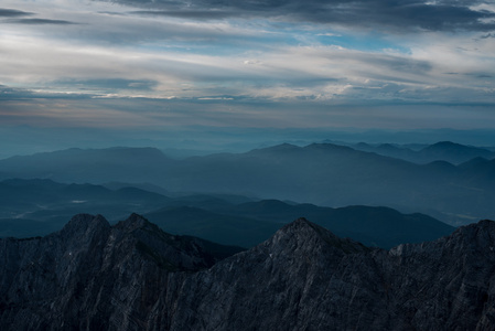 美丽的景色 Triglav 国家公园朱利安阿尔卑斯山，斯洛文尼亚