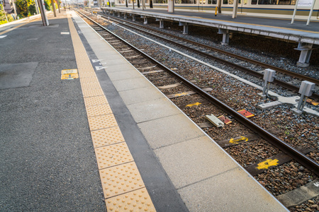 日本火车站。过滤的图像处理老式的影响
