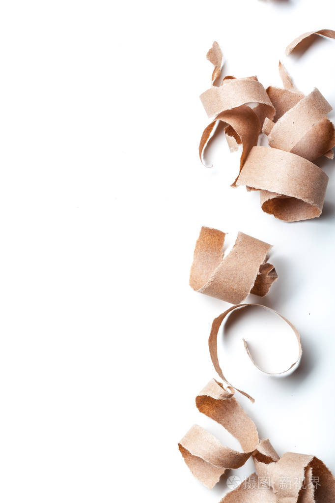 在白色背景上的再生的纸